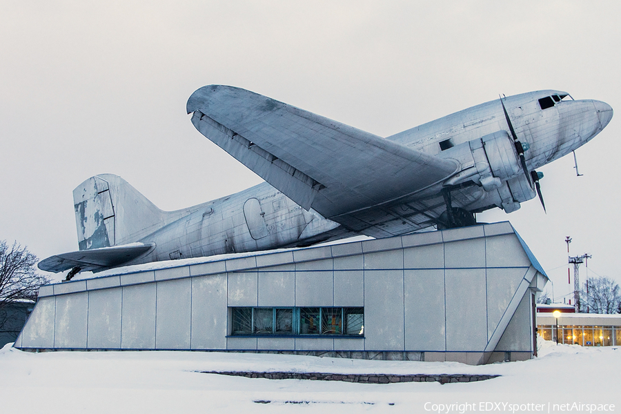 Aeroflot - Soviet Airlines Lisunov Li-2T (CCCP-84699) | Photo 372870