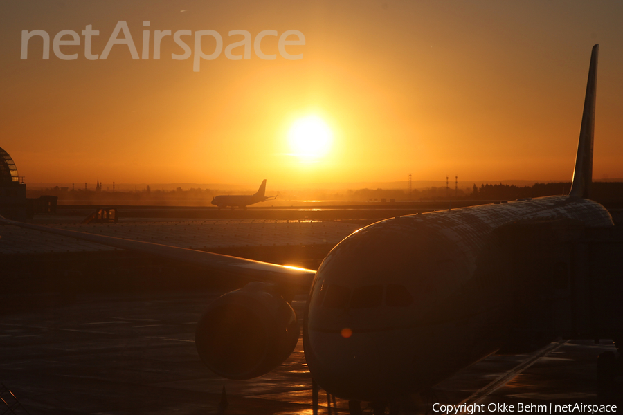 Aviation photo 303977