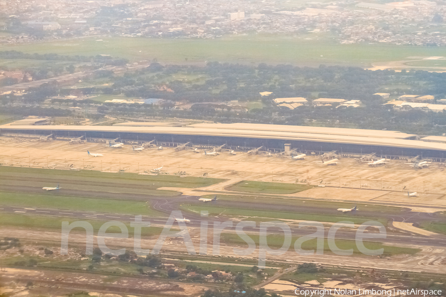 Aviation photo 438125