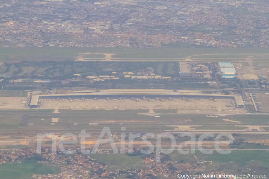 Aviation photo 438127