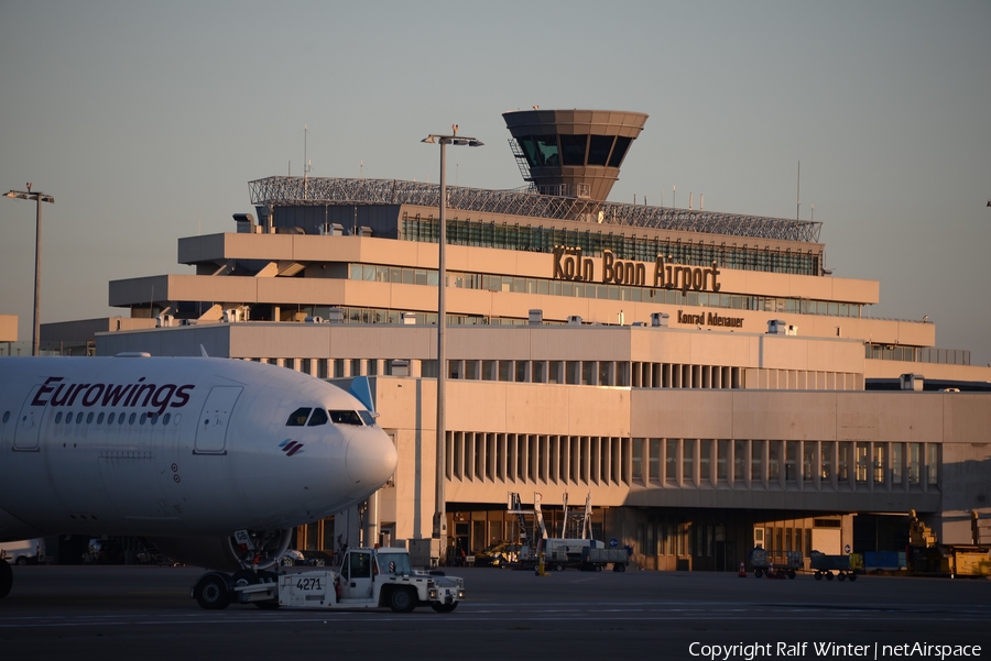 Aviation photo 306988