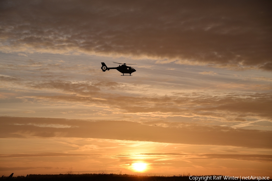Aviation photo 313237