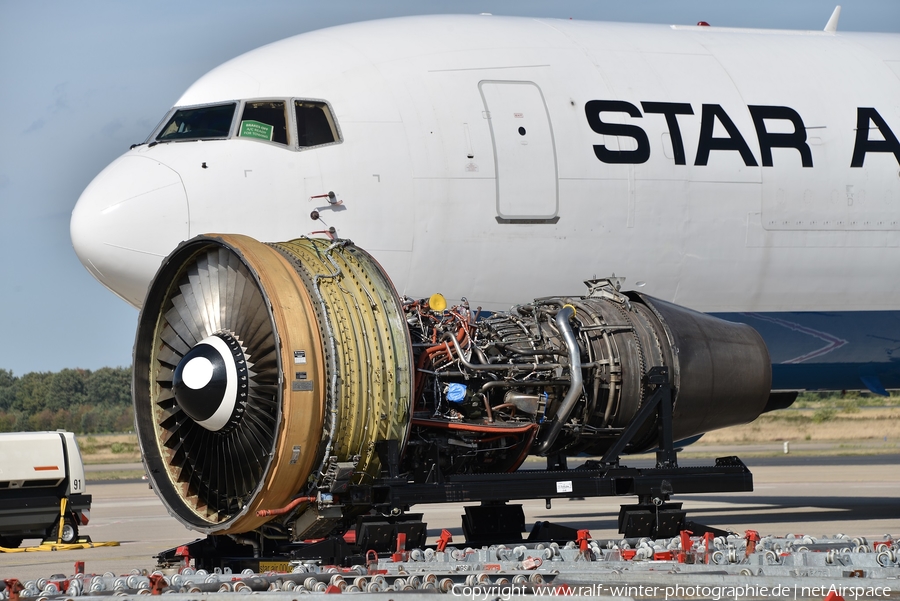 Aviation photo 329349