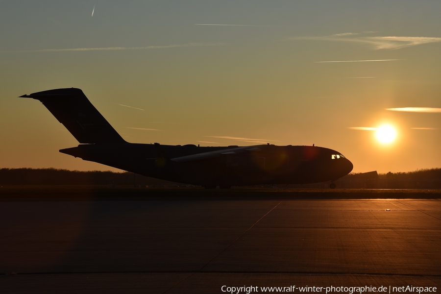 Aviation photo 366167