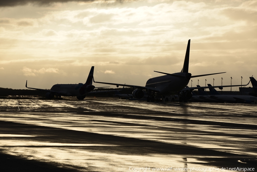 Aviation photo 368366
