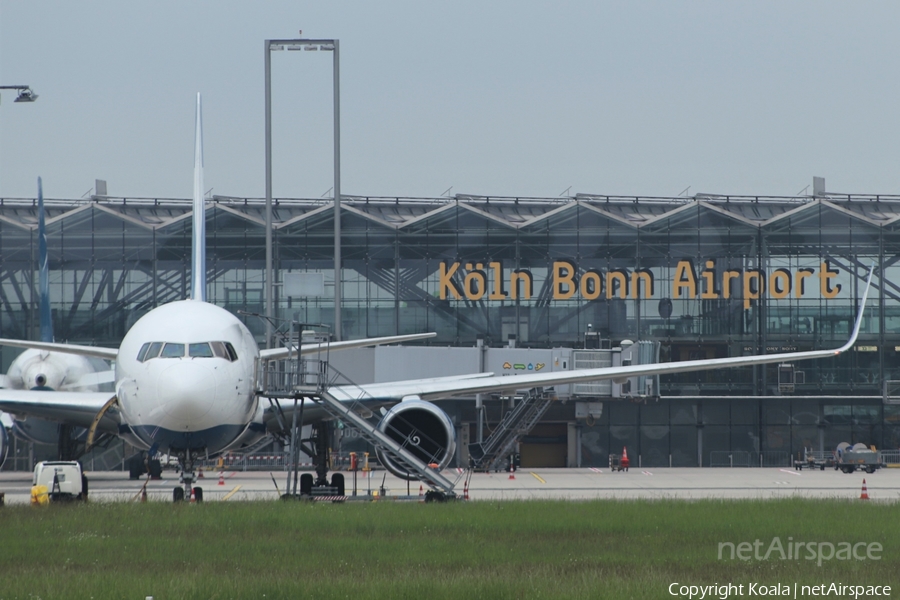 Aviation photo 566874