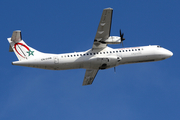 Royal Air Maroc Express ATR 72-202 (CN-COB) at  Lisbon - Portela, Portugal