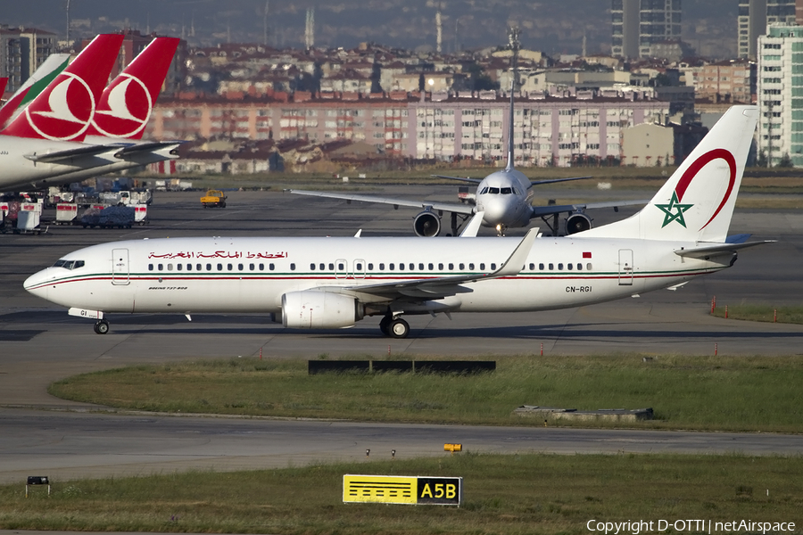 Royal Air Maroc Boeing 737-86N (CN-RGI) | Photo 409624