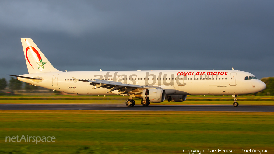 Atlas Blue Airbus A321-211 (CN-RNX) | Photo 425505