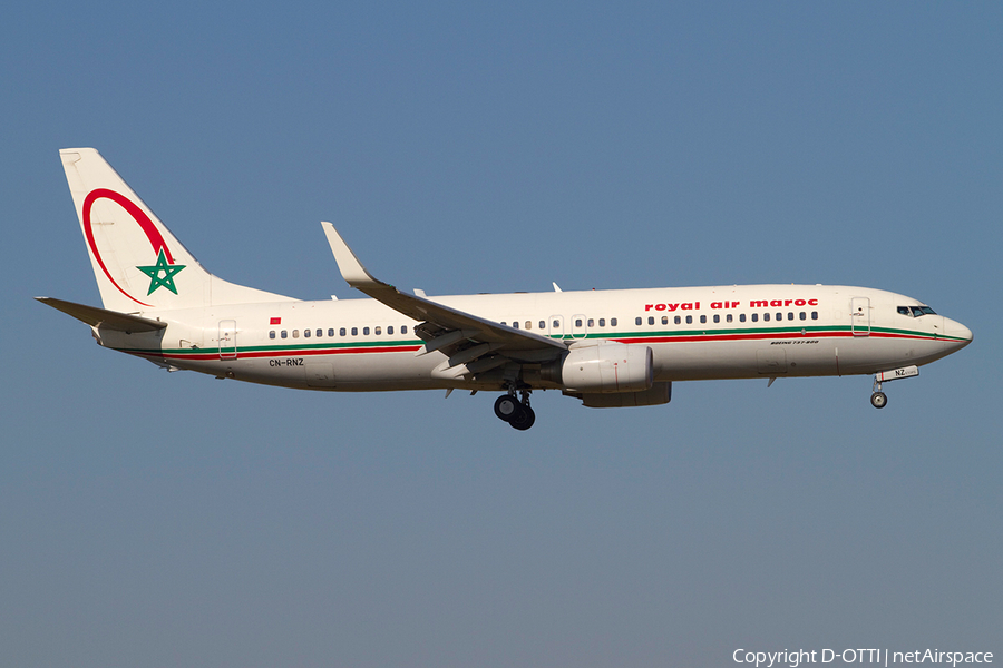 Royal Air Maroc Boeing 737-8B6 (CN-RNZ) | Photo 371547