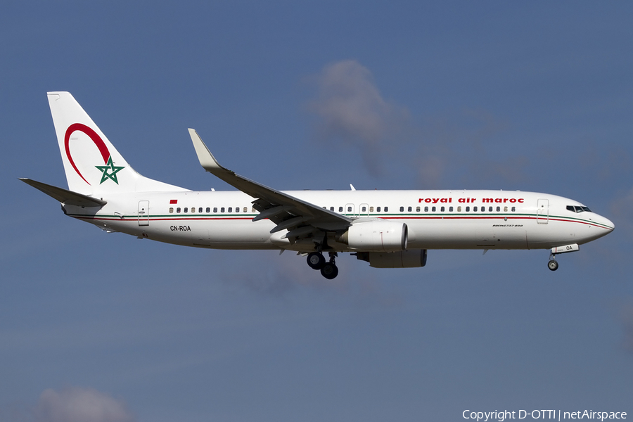 Royal Air Maroc Boeing 737-8B6 (CN-ROA) | Photo 404398