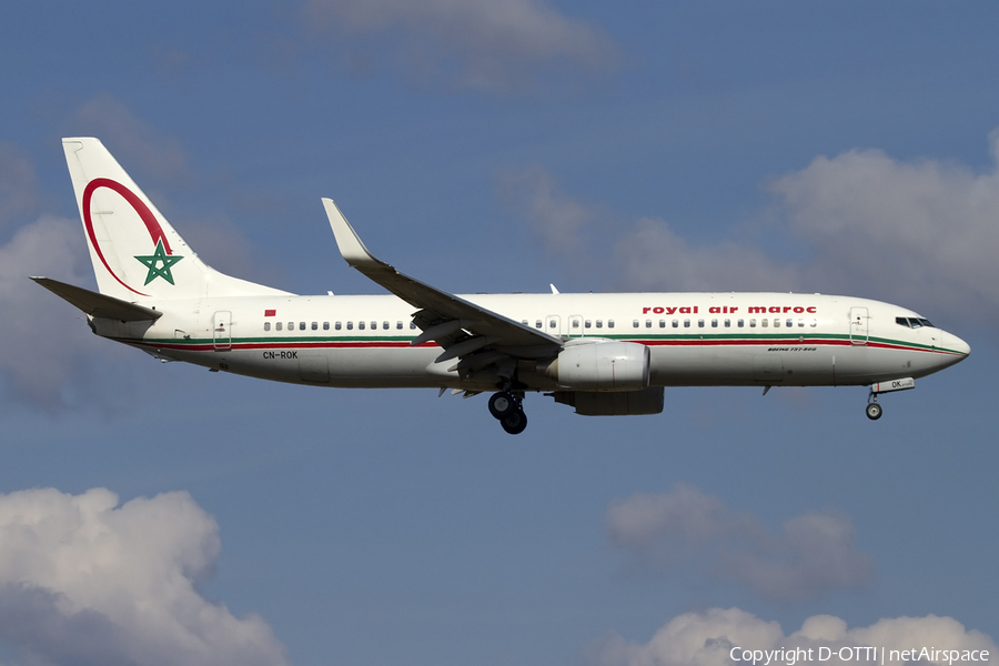 Royal Air Maroc Boeing 737-8B6 (CN-ROK) | Photo 404401