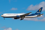Boliviana de Aviacion Boeing 767-33A(ER) (CP-2880) at  Madrid - Barajas, Spain