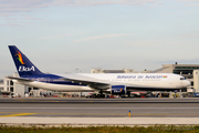 Boliviana de Aviacion Boeing 767-33A(ER) (CP-2881) at  Miami - International, United States