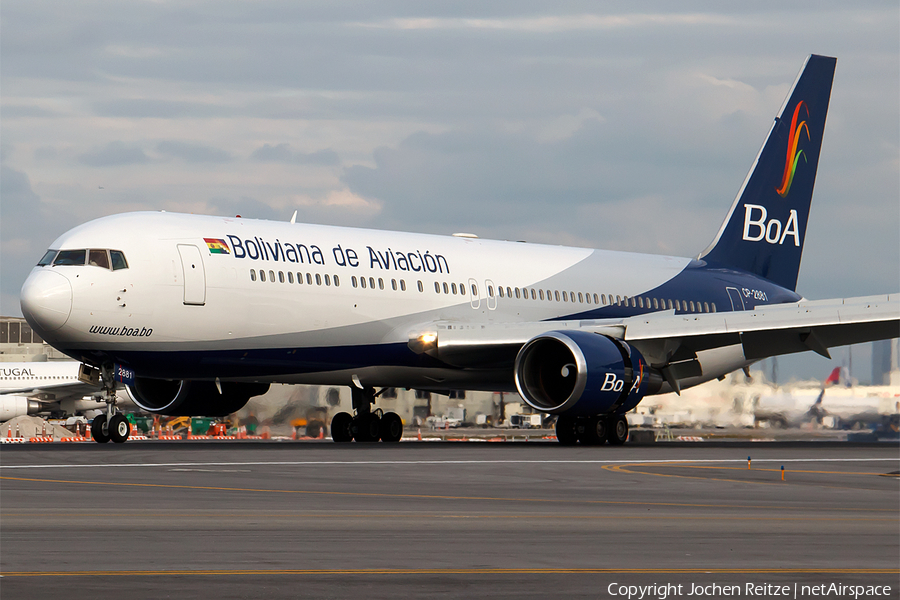 Boliviana de Aviacion Boeing 767-33A(ER) (CP-2881) | Photo 67614