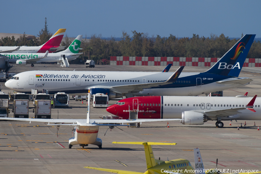 Boliviana de Aviacion Boeing 767-328(ER) (CP-3017) | Photo 331801