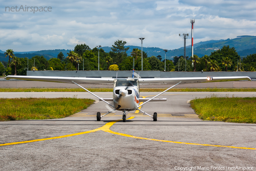 Aero VIP Cessna FR172H Reims Rocket (CS-AHX) | Photo 111865