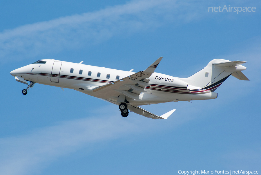 NetJets Europe Bombardier BD-100-1A10 Challenger 350 (CS-CHA) | Photo 76273