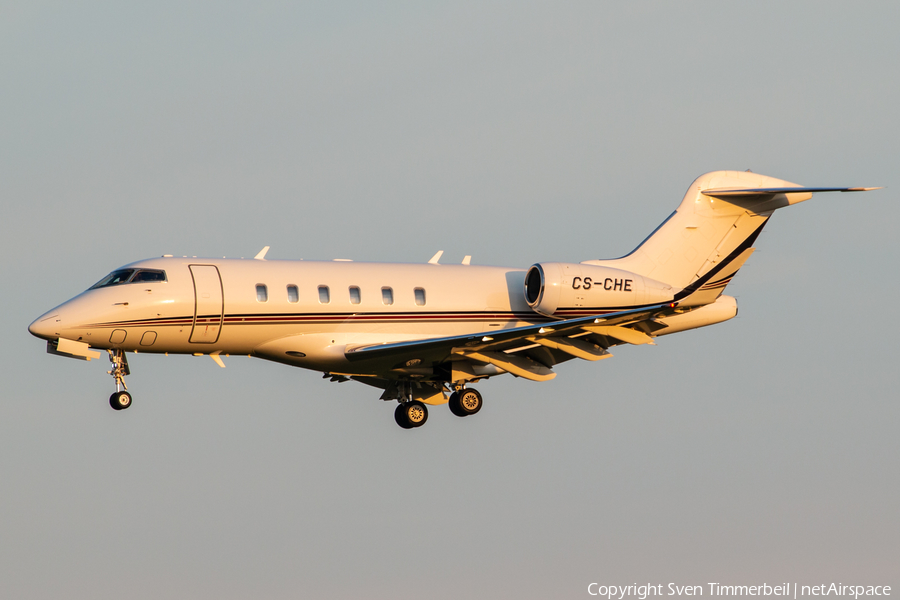 NetJets Europe Bombardier BD-100-1A10 Challenger 350 (CS-CHE) | Photo 513962