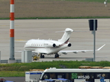 NetJets Europe Bombardier BD-100-1A10 Challenger 350 (CS-CHH) at  Berlin Brandenburg, Germany