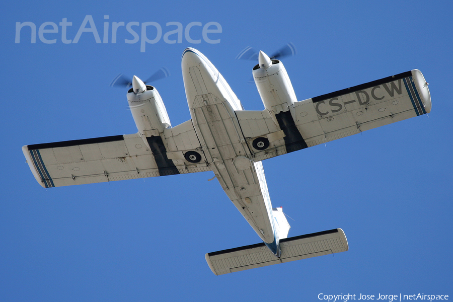 OMNI Aviation (Portugal) Piper PA-34-200T Seneca II (CS-DCW) | Photo 405940