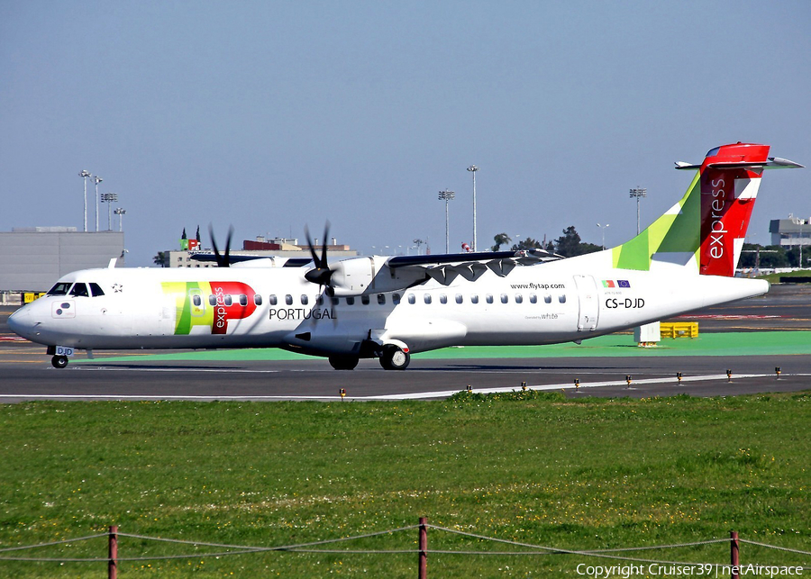 TAP Express (White) ATR 72-600 (CS-DJD) | Photo 200512
