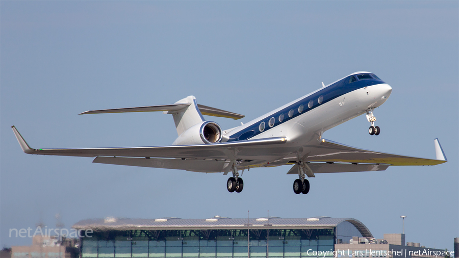 NetJets Europe Gulfstream G-V-SP (G550) (CS-DKC) | Photo 425256