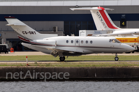 NetJets Europe Raytheon Hawker 800XPi (CS-DRT) at  London - City, United Kingdom