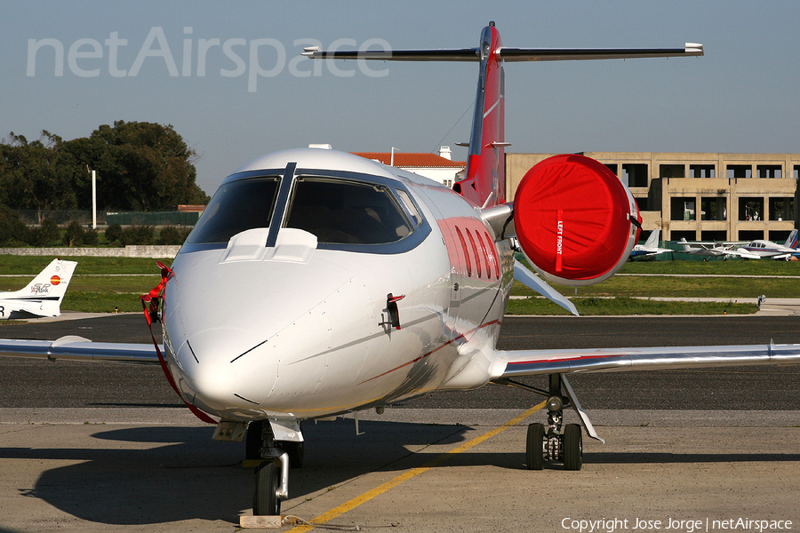 Heliavia Transporte Aereo Bombardier Learjet 60XR (CS-DTH) | Photo 529563