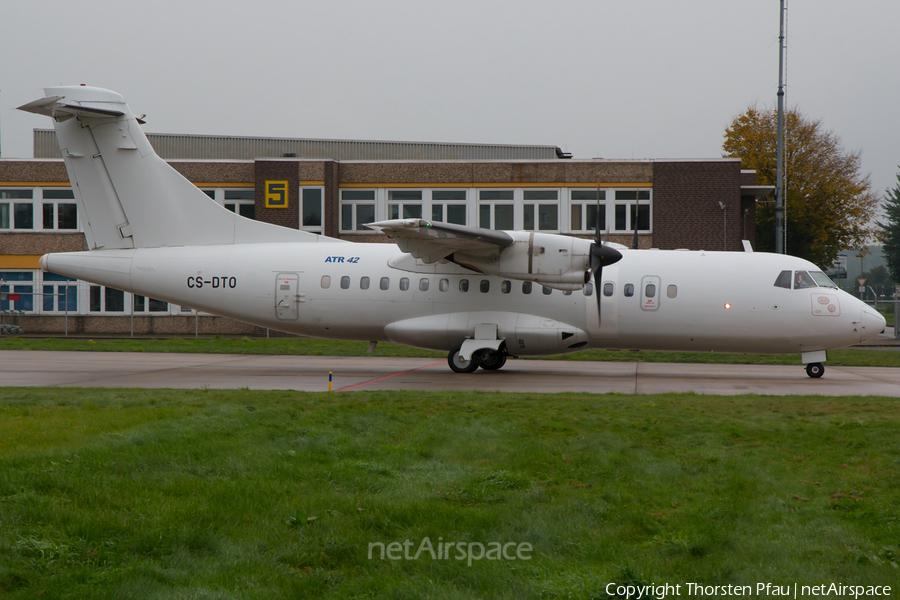 Lease Fly ATR 42-300 (CS-DTO) | Photo 87765