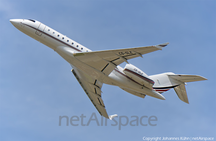 NetJets Europe Bombardier BD-700-1A10 Global 6000 (CS-GLE) | Photo 177932