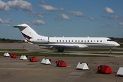 NetJets Europe Bombardier BD-700-1A10 Global 6500 (CS-GLJ) at  Hamburg - Fuhlsbuettel (Helmut Schmidt), Germany