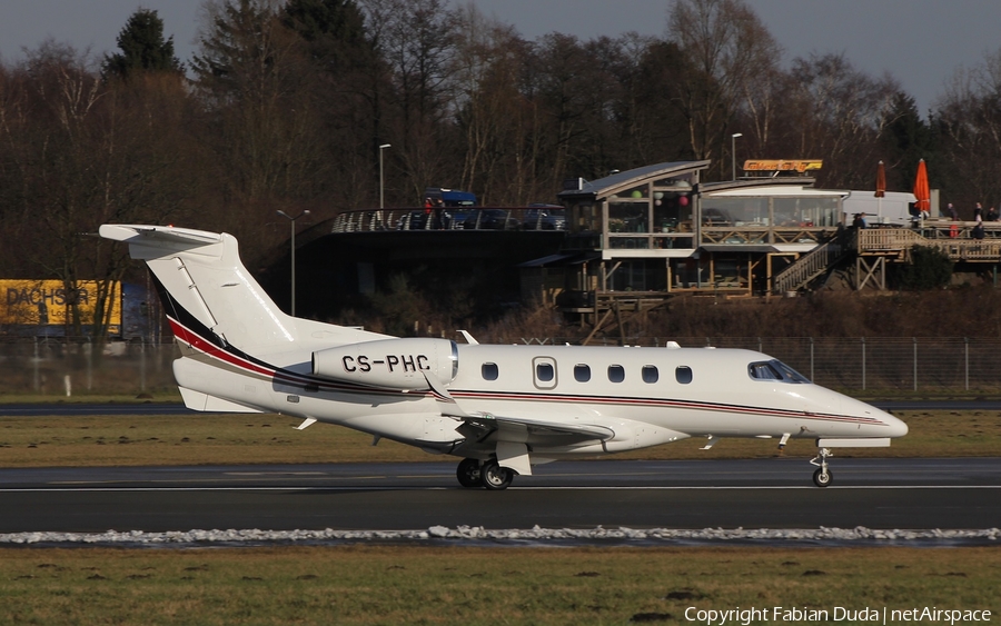 NetJets Europe Embraer EMB-505 Phenom 300 (CS-PHC) | Photo 273569