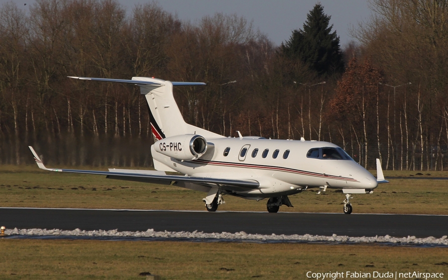 NetJets Europe Embraer EMB-505 Phenom 300 (CS-PHC) | Photo 273570