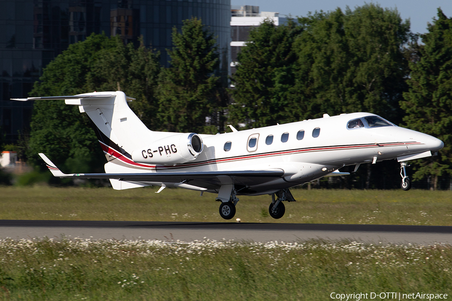 NetJets Europe Embraer EMB-505 Phenom 300 (CS-PHG) | Photo 245212