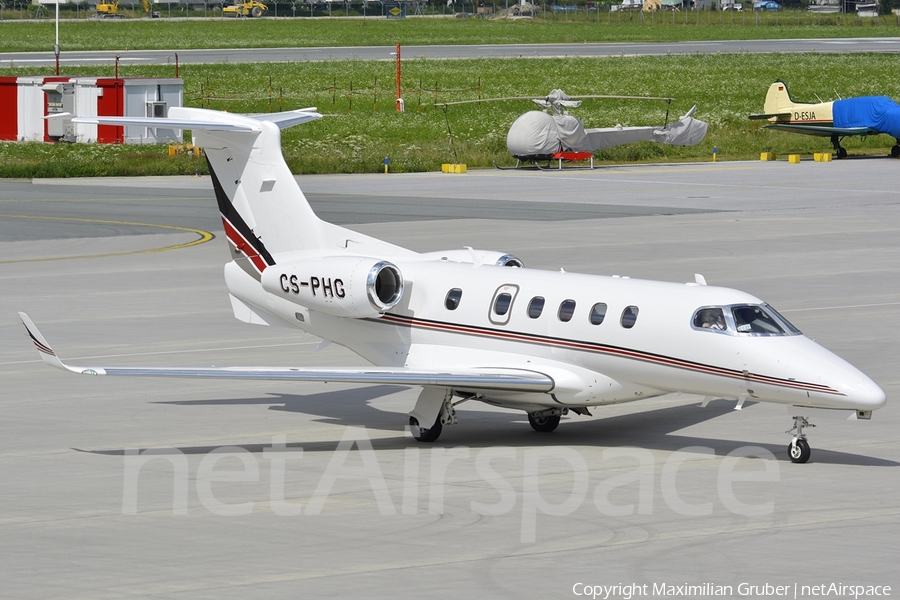 NetJets Europe Embraer EMB-505 Phenom 300 (CS-PHG) | Photo 109968