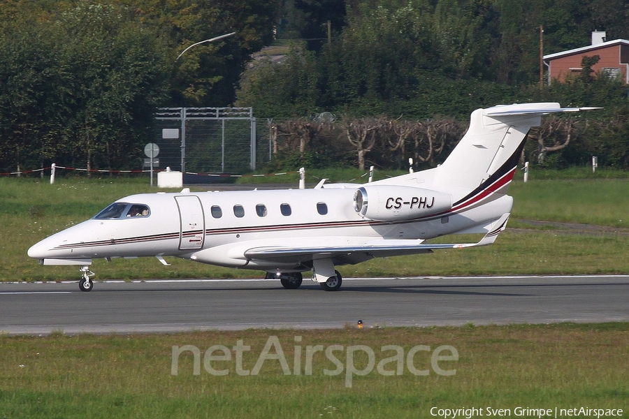 NetJets Europe Embraer EMB-505 Phenom 300 (CS-PHJ) | Photo 186195