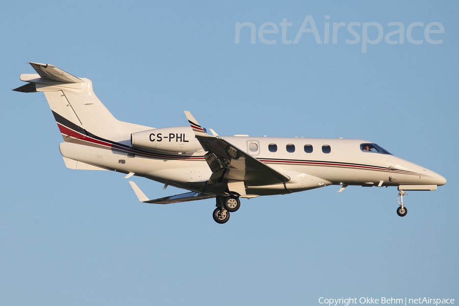 NetJets Europe Embraer EMB-505 Phenom 300 (CS-PHL) | Photo 324452