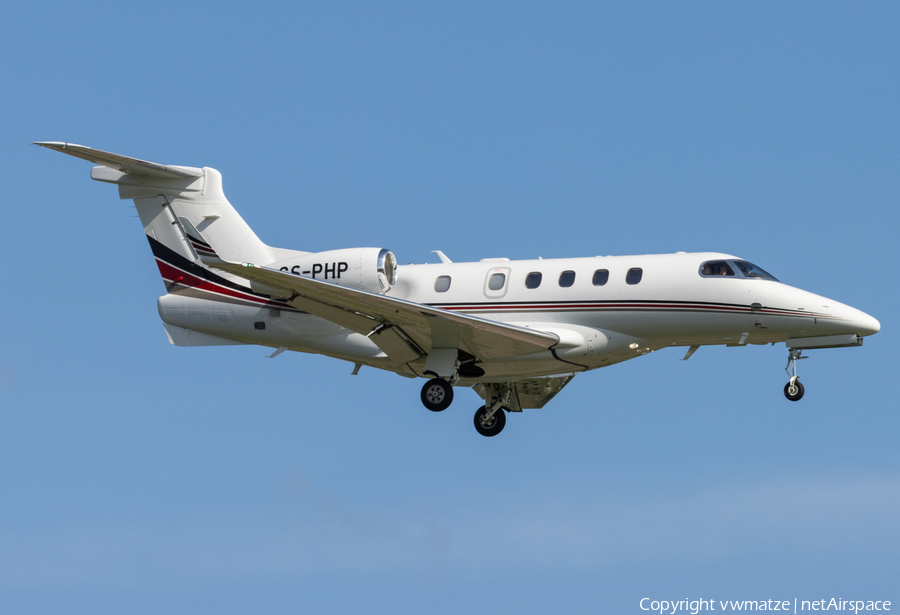 NetJets Europe Embraer EMB-505 Phenom 300 (CS-PHP) | Photo 452989