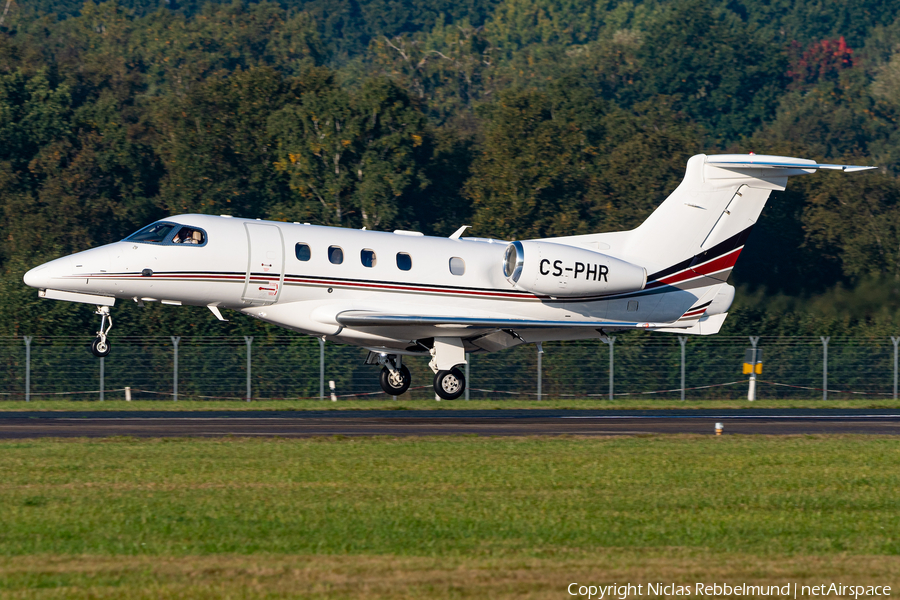 NetJets Europe Embraer EMB-505 Phenom 300 (CS-PHR) | Photo 528755