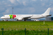 TAP Express (Portugalia) Embraer ERJ-195LR (ERJ-190-200LR) (CS-TAW) at  Berlin Brandenburg, Germany
