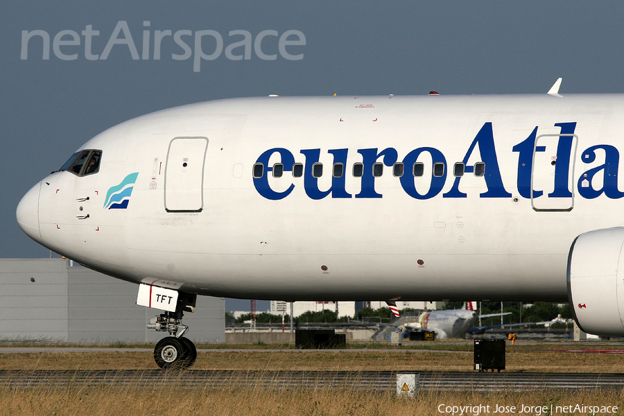 EuroAtlantic Airways Boeing 767-3Y0(ER) (CS-TFT) | Photo 535893
