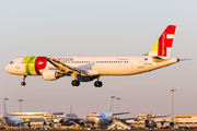 TAP Air Portugal Airbus A321-211 (CS-TJE) at  Lisbon - Portela, Portugal