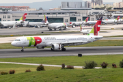 TAP Air Portugal Airbus A321-211 (CS-TJF) at  Lisbon - Portela, Portugal