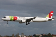 TAP Air Portugal Airbus A321-211 (CS-TJF) at  Lisbon - Portela, Portugal