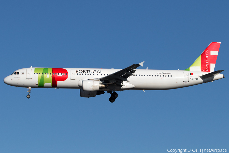 TAP Air Portugal Airbus A321-211 (CS-TJG) | Photo 524853