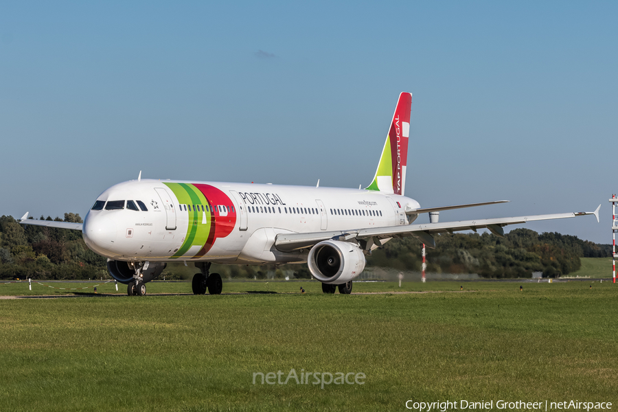 TAP Air Portugal Airbus A321-211 (CS-TJG) | Photo 88053