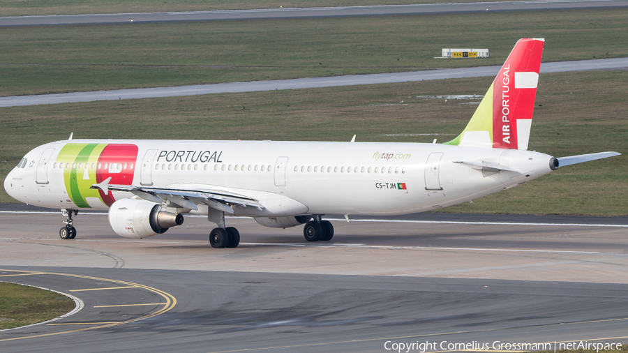 TAP Air Portugal Airbus A321-212 (CS-TJH) | Photo 423171