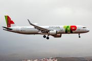 TAP Air Portugal Airbus A321-251N (CS-TJJ) at  Gran Canaria, Spain
