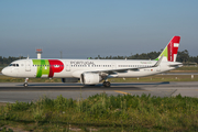TAP Air Portugal Airbus A321-251N (CS-TJJ) at  Porto, Portugal